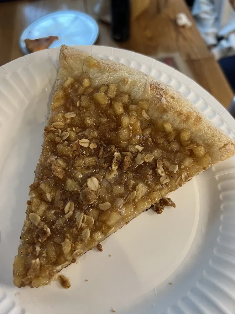Apple Pie Dessert Pizza